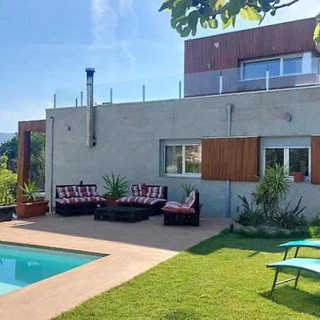 Playa Y Piscina Villa *