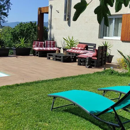 Playa Y Piscina Villa Nigrán