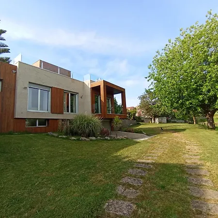 Playa Y Piscina Villa